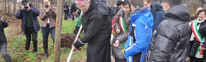 Monsignor Francesco Ravinale